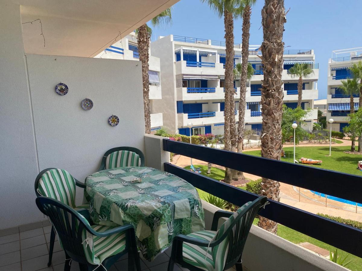 Апартаменты Apartamento En La Calma Con Vistas A La Piscina Аликанте Экстерьер фото