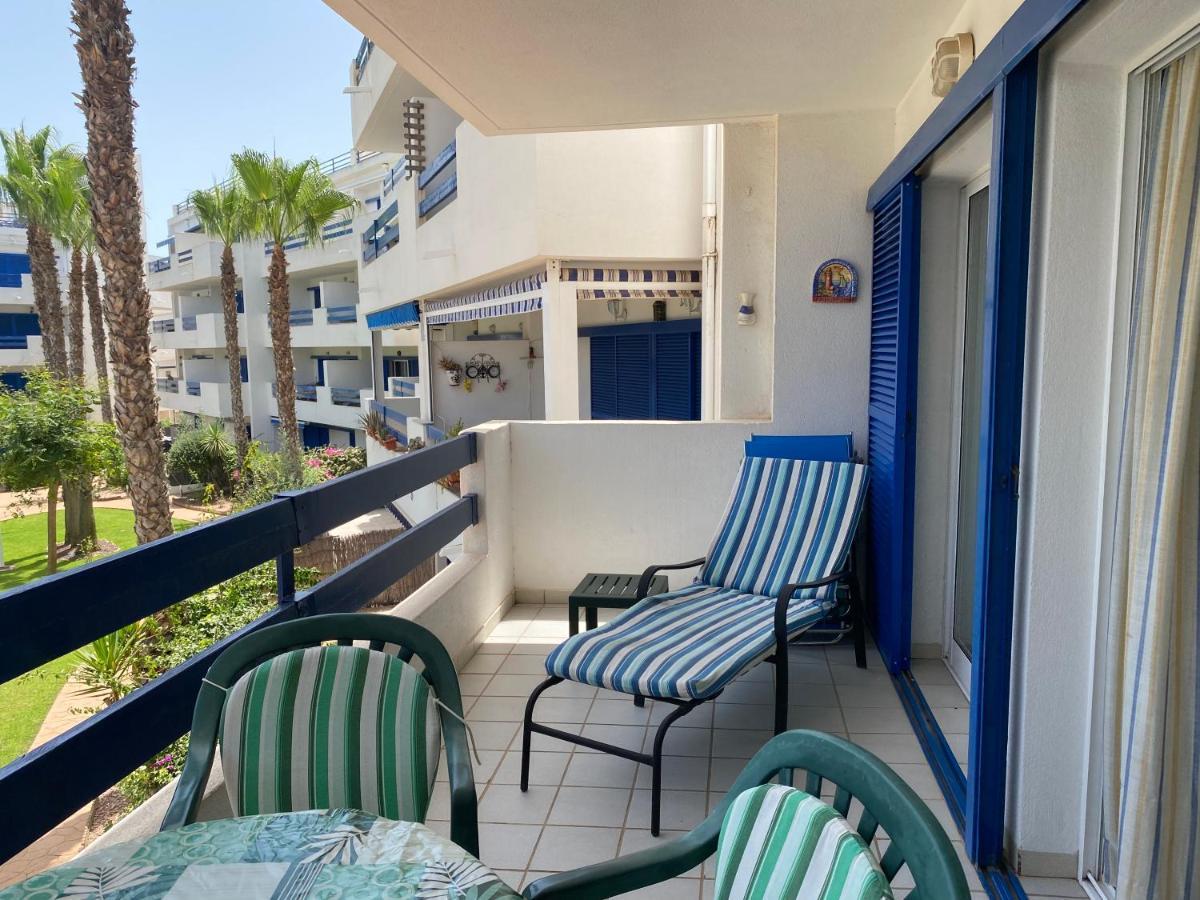 Апартаменты Apartamento En La Calma Con Vistas A La Piscina Аликанте Экстерьер фото