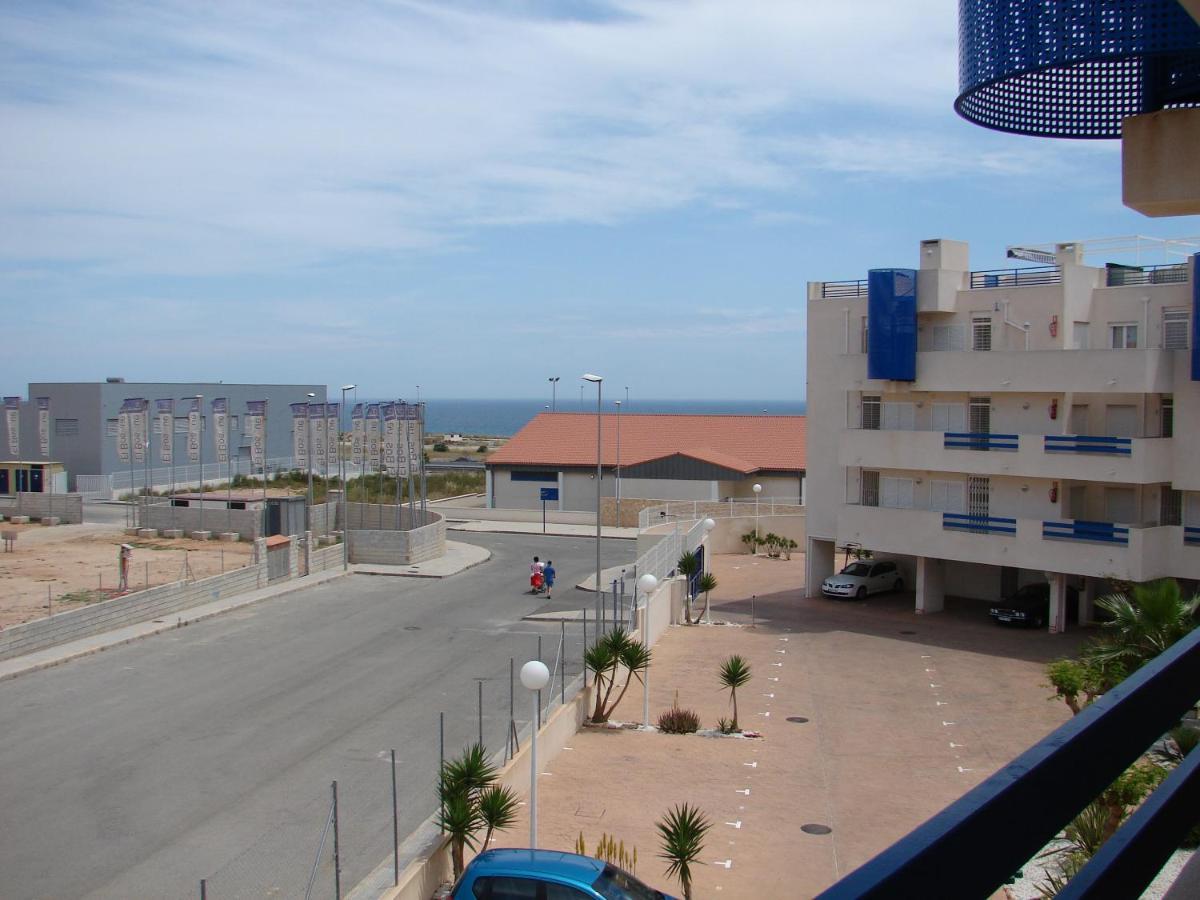 Апартаменты Apartamento En La Calma Con Vistas A La Piscina Аликанте Экстерьер фото