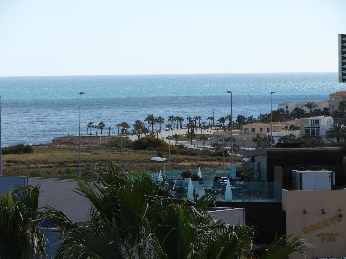 Апартаменты Apartamento En La Calma Con Vistas A La Piscina Аликанте Экстерьер фото