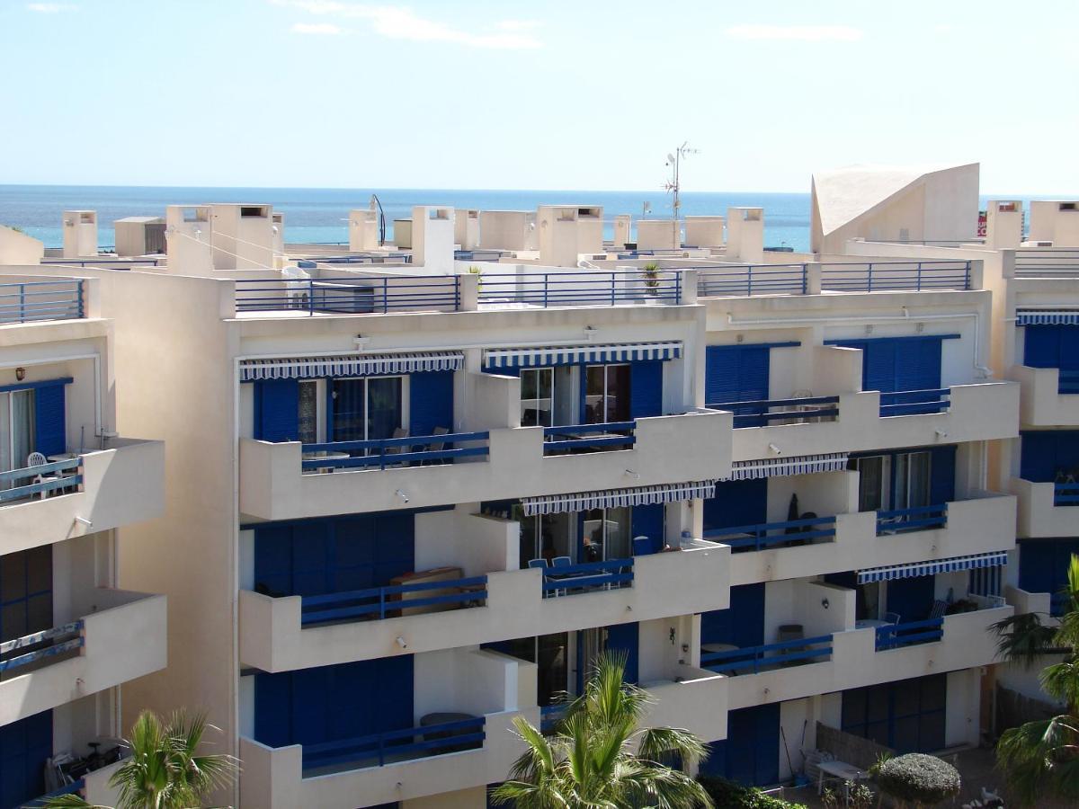 Апартаменты Apartamento En La Calma Con Vistas A La Piscina Аликанте Экстерьер фото